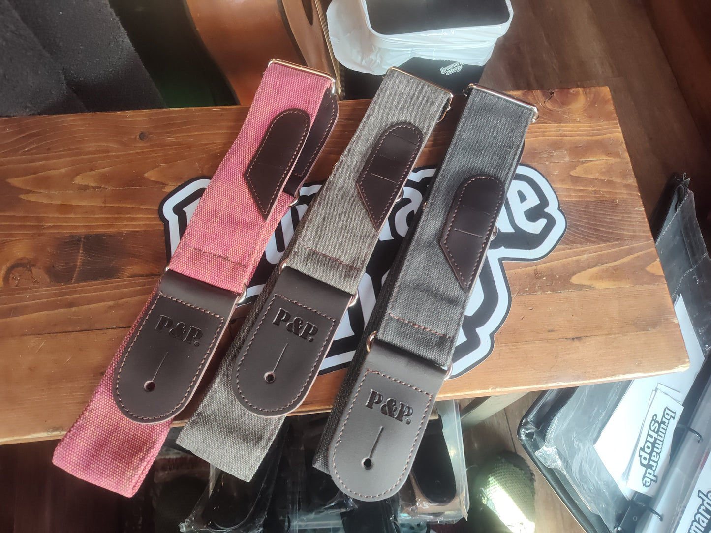 Pick Holder