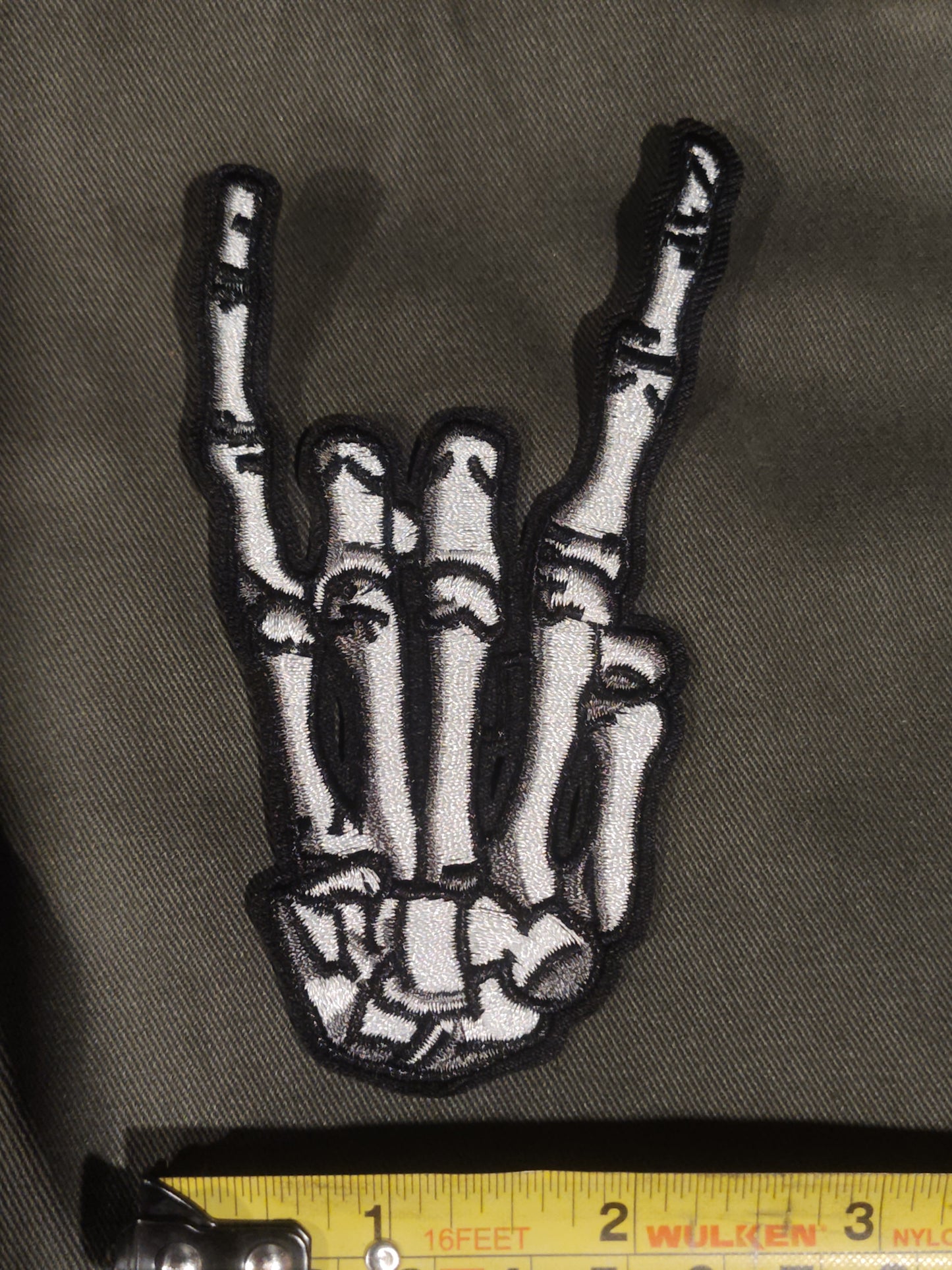 Skull Hand