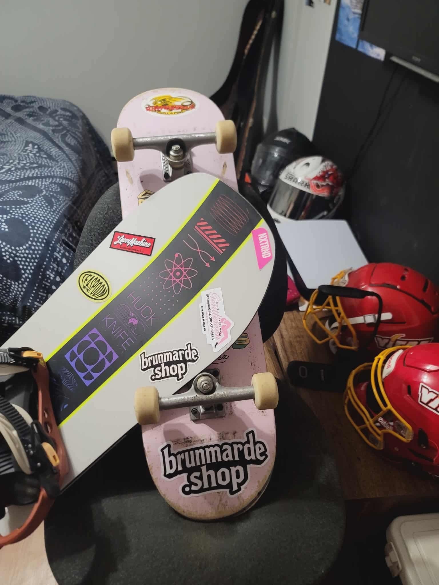 Sticker brunmarde.shop